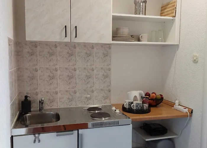 Appartamento With A Parking Space Gradac, Makarska - 6881 Gradac (Split-Dalmatia)